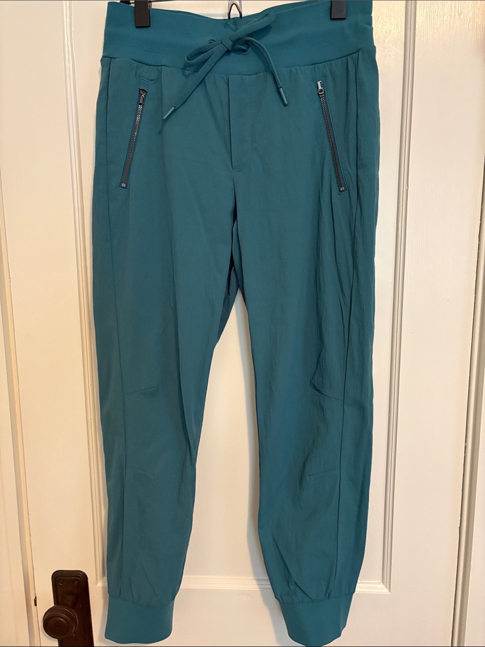 Athleta Women’s Teal Drawstring Jogger Pants